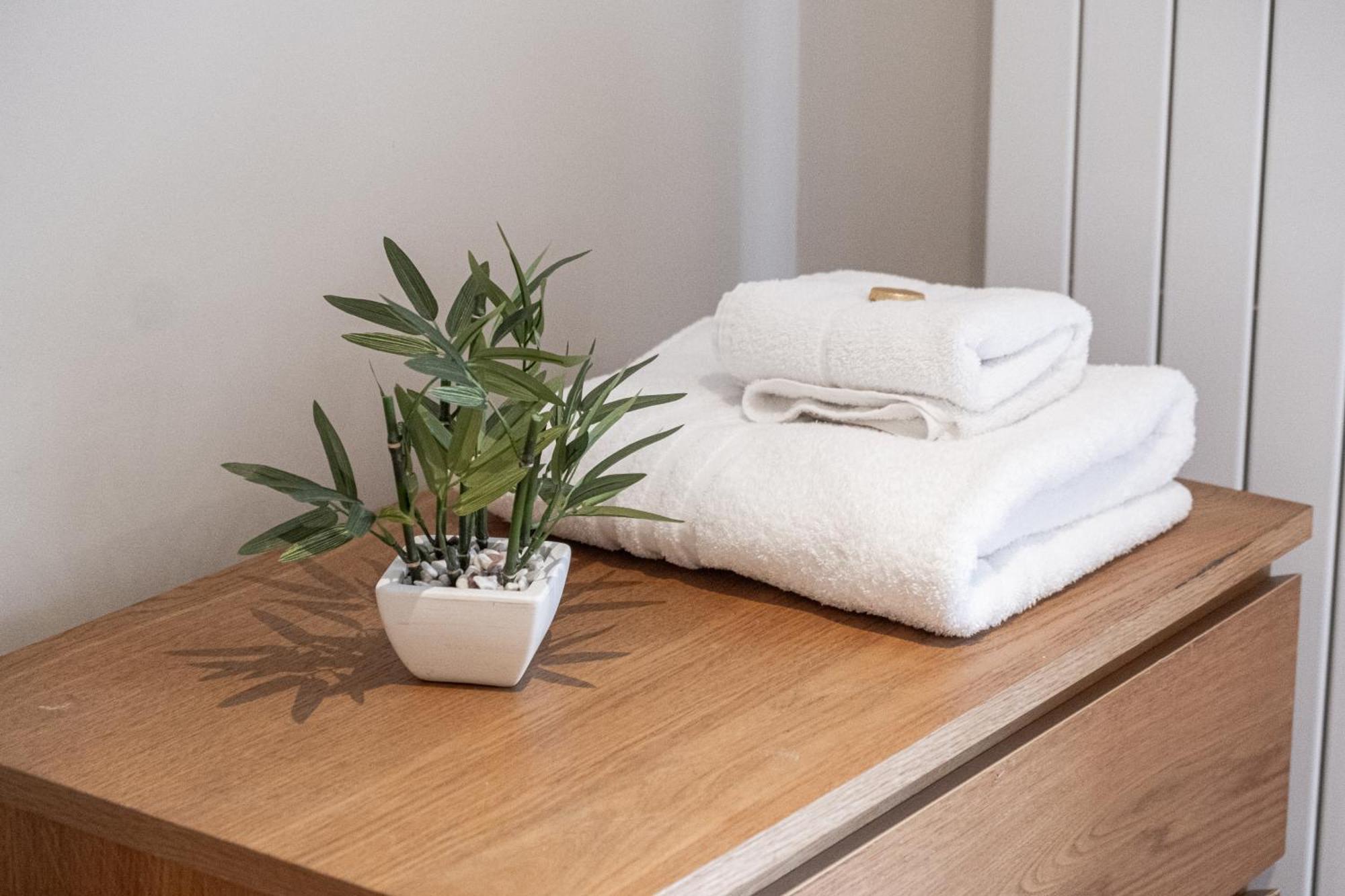 Appartamento Osbourne House Pink 2 Bed, 2 And Half Bath Birmingham Esterno foto
