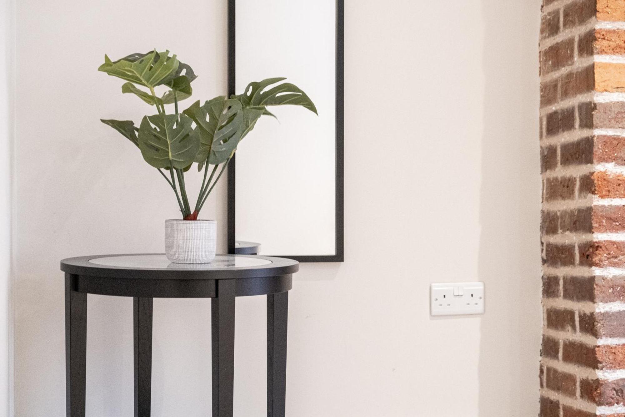 Appartamento Osbourne House Pink 2 Bed, 2 And Half Bath Birmingham Esterno foto