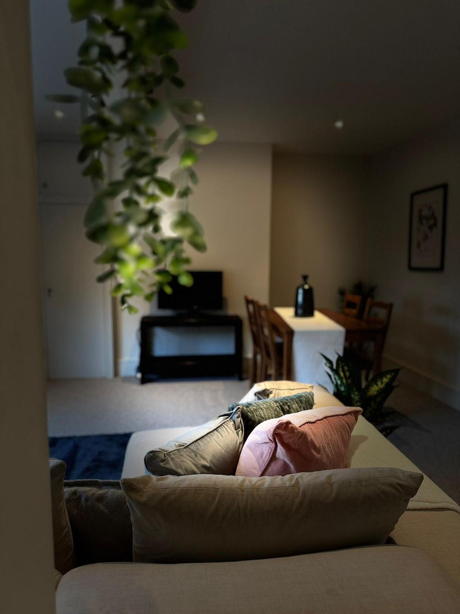 Appartamento Osbourne House Pink 2 Bed, 2 And Half Bath Birmingham Esterno foto
