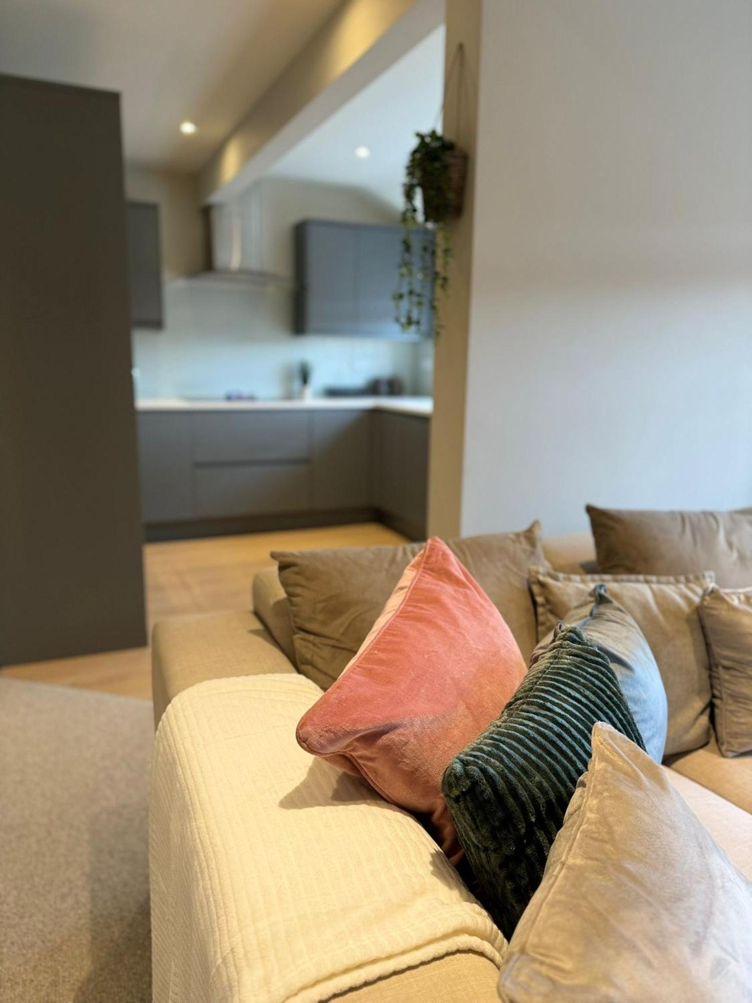Appartamento Osbourne House Pink 2 Bed, 2 And Half Bath Birmingham Esterno foto