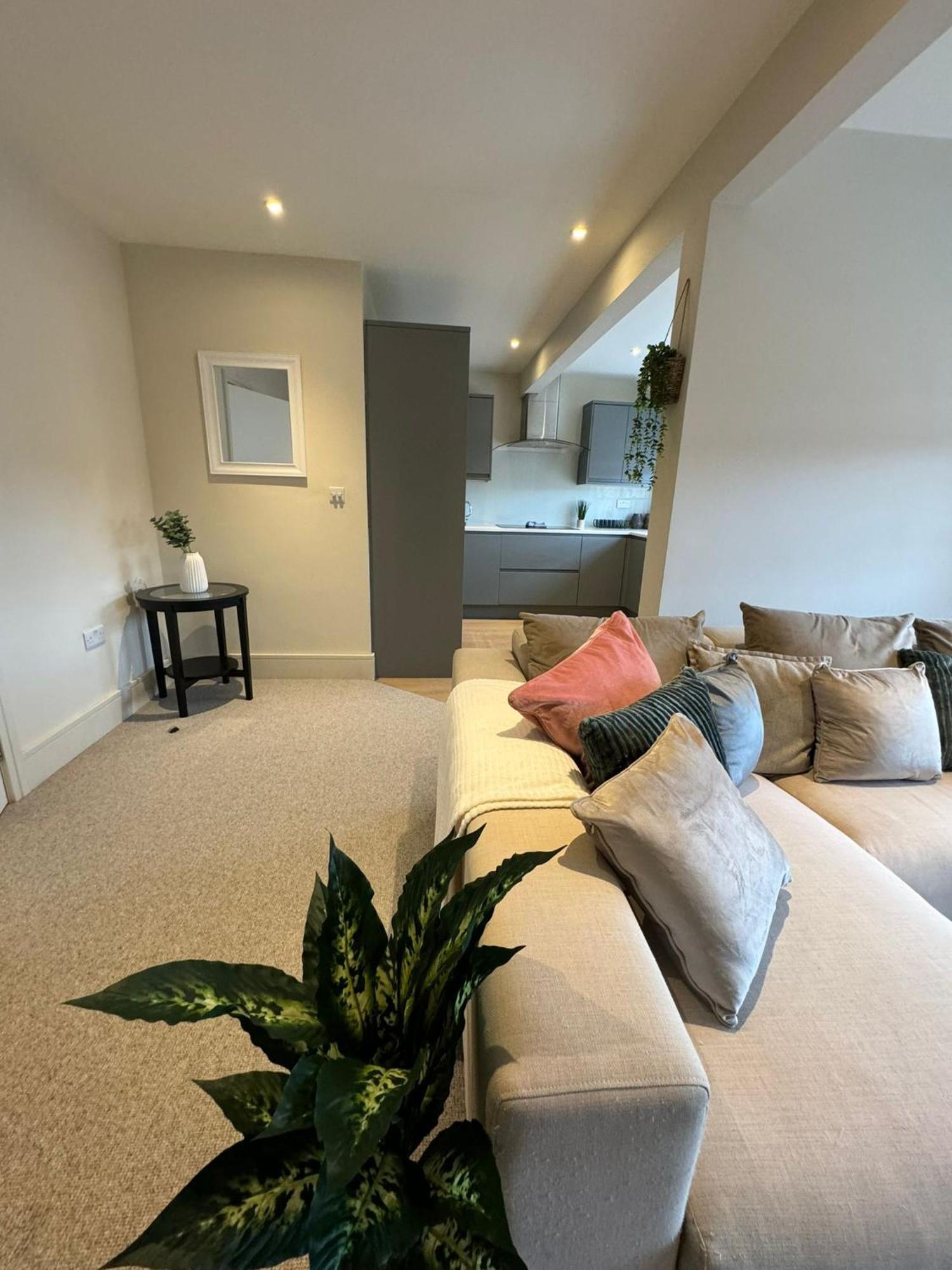 Appartamento Osbourne House Pink 2 Bed, 2 And Half Bath Birmingham Esterno foto