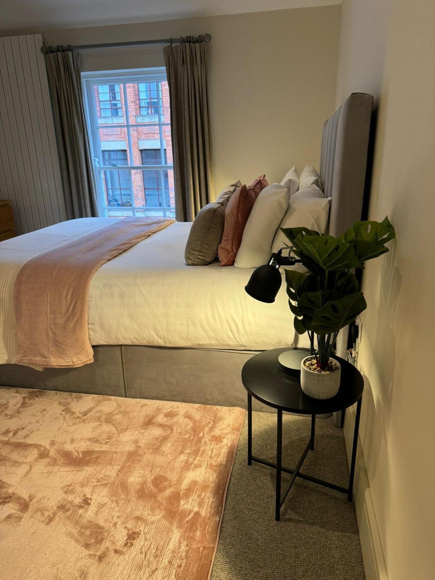 Appartamento Osbourne House Pink 2 Bed, 2 And Half Bath Birmingham Esterno foto