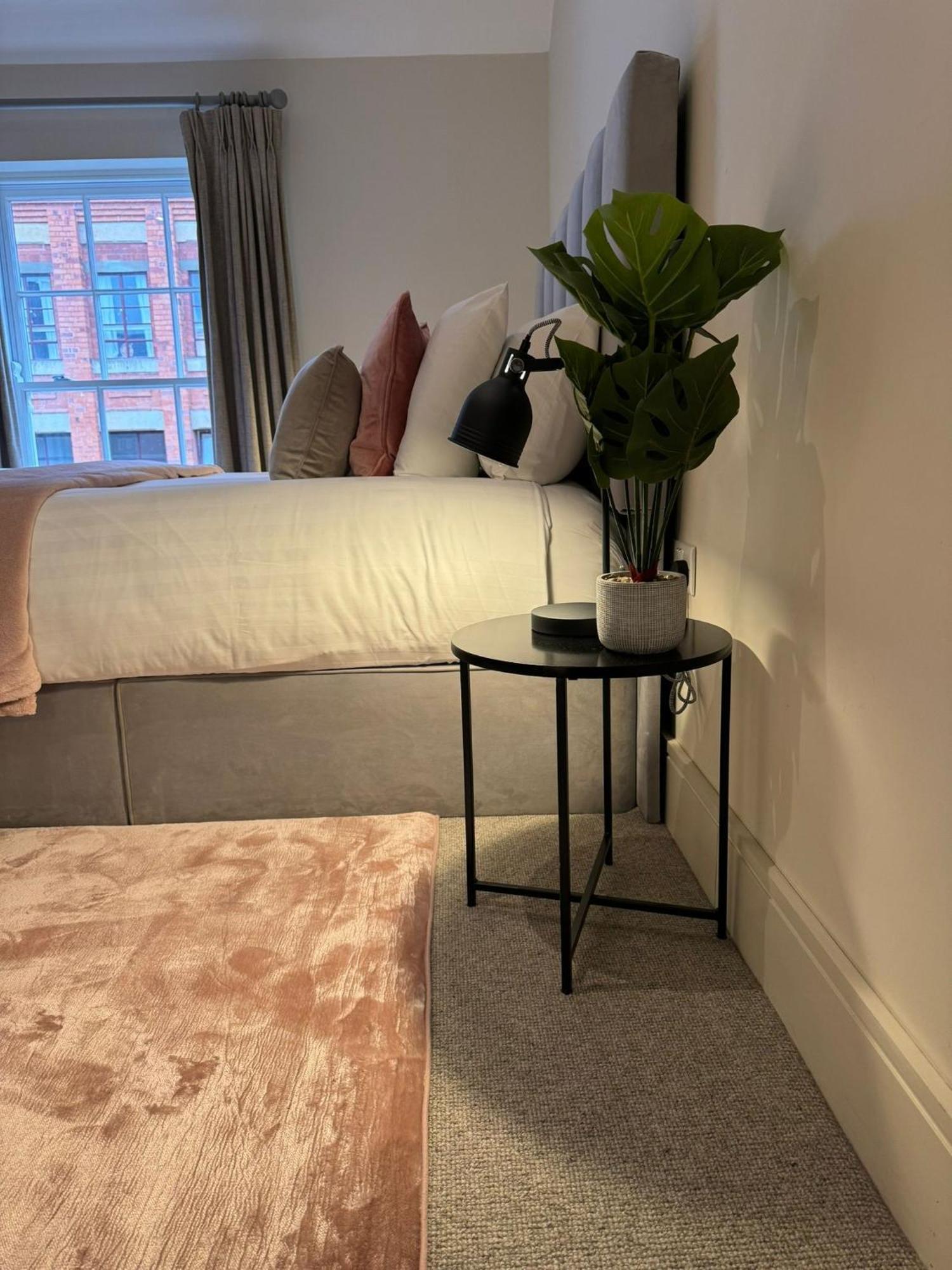 Appartamento Osbourne House Pink 2 Bed, 2 And Half Bath Birmingham Esterno foto