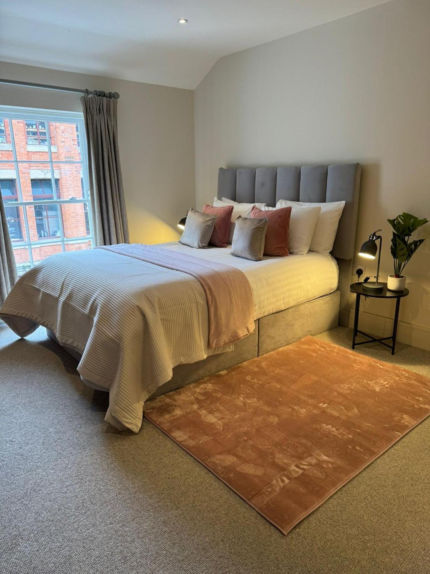 Appartamento Osbourne House Pink 2 Bed, 2 And Half Bath Birmingham Esterno foto
